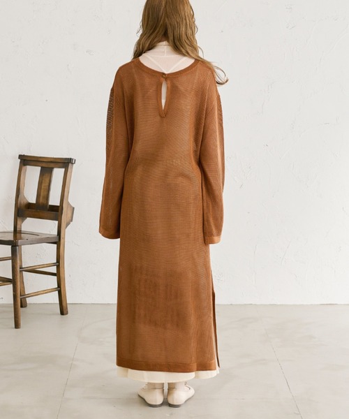 Ambre Neige(アンブルネージュ)の「メッシュニットロングワンピース/【WEB/EC限定商品】(ワンピース・レディース・ベージュ/アイボリー/キャメル・FREE)」の6枚目の写真