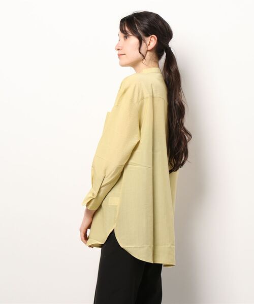 BELLUNA PLUS(ベルーナ)の「シアーストライプ素材ロングシャツ(シャツ/ブラウス・レディース・オフホワイト/イエロー・LARGE/X-LARGE/MEDIUM)」の12枚目の写真