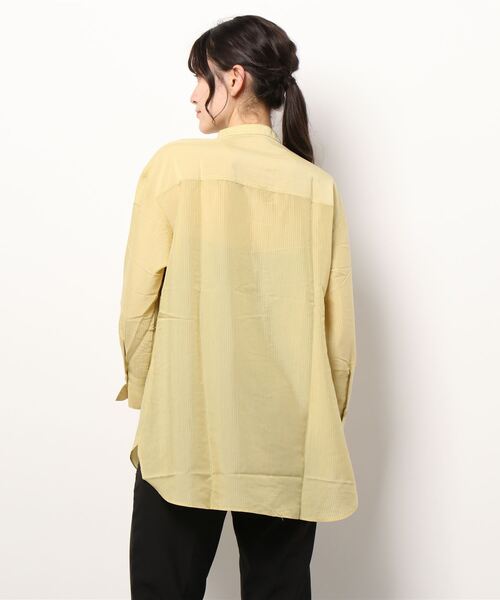 BELLUNA PLUS(ベルーナ)の「シアーストライプ素材ロングシャツ(シャツ/ブラウス・レディース・オフホワイト/イエロー・LARGE/X-LARGE/MEDIUM)」の13枚目の写真