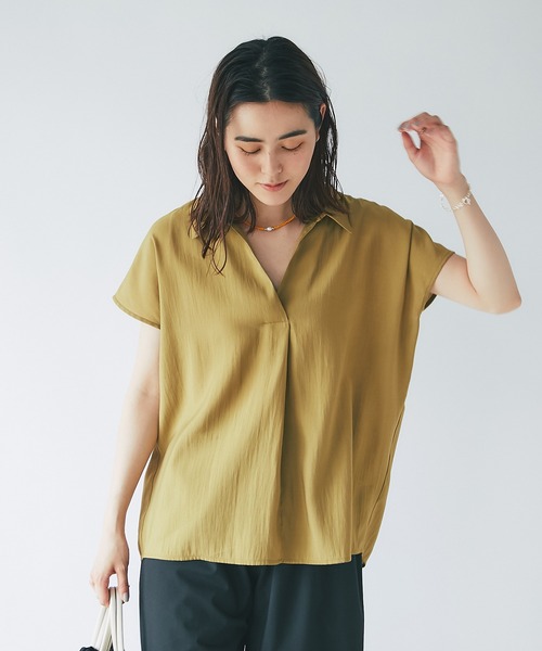 un dix cors(アンディコール)の「抜け感のあるとろみシルエット スキッパー半袖ブラウス(シャツ/ブラウス・レディース・カーキ/モカ/チャコール/オフホワイト・FREE)」の10枚目の写真