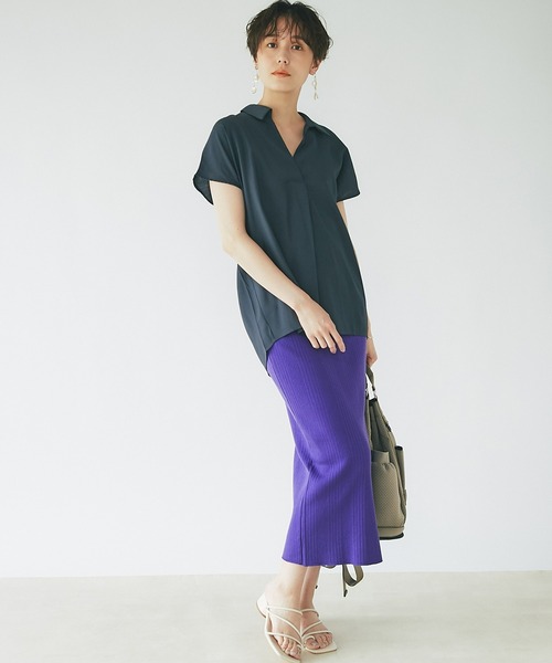 un dix cors(アンディコール)の「抜け感のあるとろみシルエット スキッパー半袖ブラウス(シャツ/ブラウス・レディース・カーキ/モカ/チャコール/オフホワイト・FREE)」の22枚目の写真