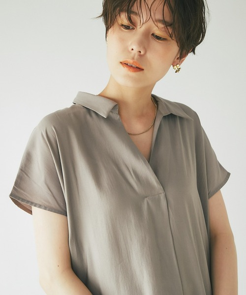 un dix cors(アンディコール)の「抜け感のあるとろみシルエット スキッパー半袖ブラウス(シャツ/ブラウス・レディース・カーキ/モカ/チャコール/オフホワイト・FREE)」の18枚目の写真