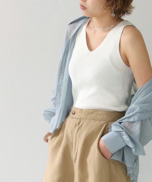 HER CLOSET（ハークローゼット）の「【shemoshelly】WEB限定 サマーリブニットタンクトップ（タンクトップ・レディース・ホワイト/ブラック/ベージュ/カーキ/パープル・M）」の10枚目の写真