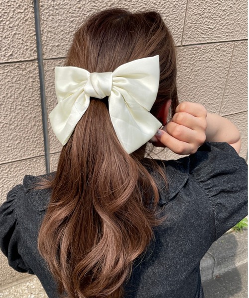 WEGO(ウィゴー)の「WEGO/BIGリボンバレッタ(バレッタ/ヘアクリップ・レディース・ブラック/オフホワイト/ピンク/その他1・FREE)」の5枚目の写真