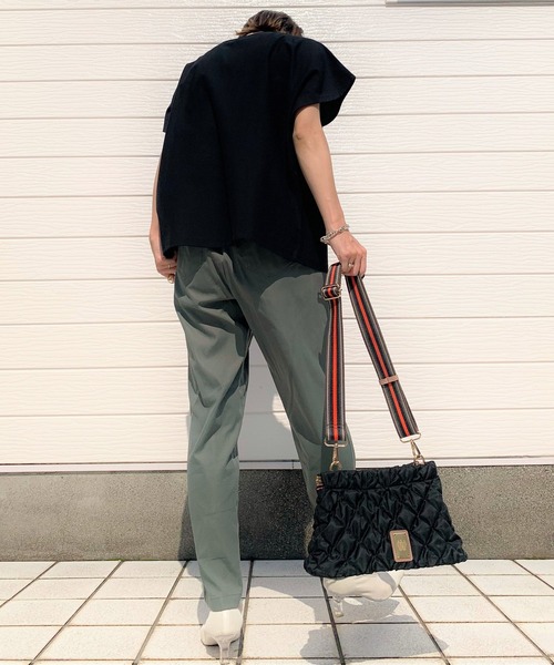 Q(キュー)の「キルトメロンミニショルダー(ショルダーバッグ・レディース・ブラック/ベージュ/ワインレッド・ONE SIZE)」の17枚目の写真