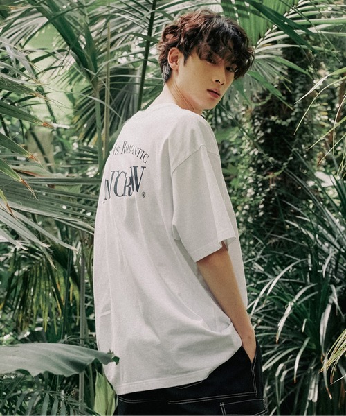 ROMANTIC CROWN(ロマンティッククラウン)の「【ROMANTIC CROWN】RECENT LOGO TEE / ロマンティッククラウン リセント ロゴ Tシャツ(Tシャツ/カットソー・メンズ・ネイビー/ライトイエロー/ホワイト/ライトグレー・LARGE/SMALL/MEDIUM/X-LARGE)」の2枚目の写真