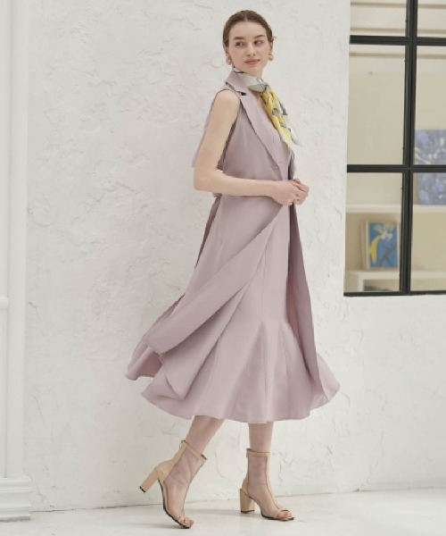 AND COUTURE（アンドクチュール）の「ジレレイヤードワンピ