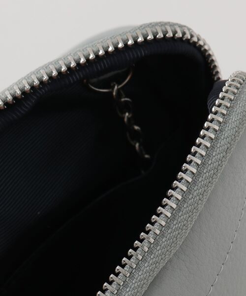 Beau're（ヴュレ）の「BEAURE（ヴュレ）NEWストラップツキスマホケース（スマホケース/カバー・レディース・グレー系その他3/ブラック/その他・F）」の9枚目の写真