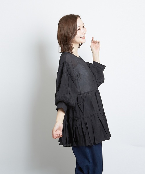 PAPAVER(パパヴェル)の「【papaver】シアーティアードBL(シャツ/ブラウス・レディース・ベージュ/モカ/ブラック・MEDIUM)」の13枚目の写真