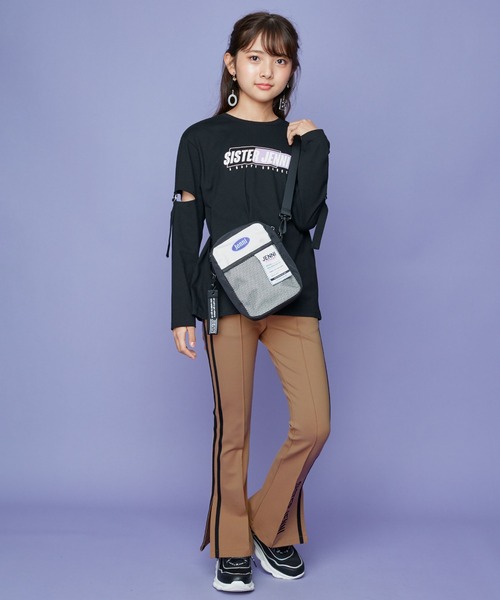 SISTER JENNI（SISTER JENNI）の「袖あきリングストラップロンT（Tシャツ/カットソー・キッズ・ブラック/オフホワイト/カーキ・130cm/140cm/150cm/160cm）」の14枚目の写真