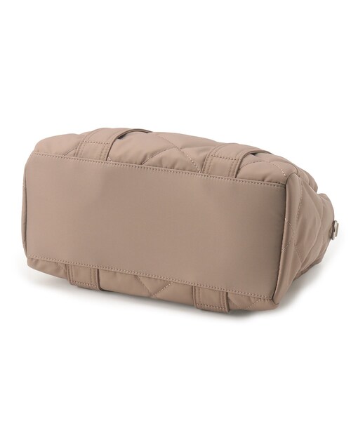 Lee（リー）の「◆【Lee別注】キルティングトート（トートバッグ・レディース・ブラック/サンドベージュ/ピンク系・00）」の7枚目の写真