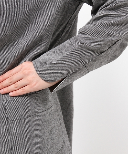 CIAOPANIC（チャオパニック）の「【Ciaopanic】　リネンノーカラーロングコート（その他アウター・レディース・ブラック/グレー・FREE）」の10枚目の写真