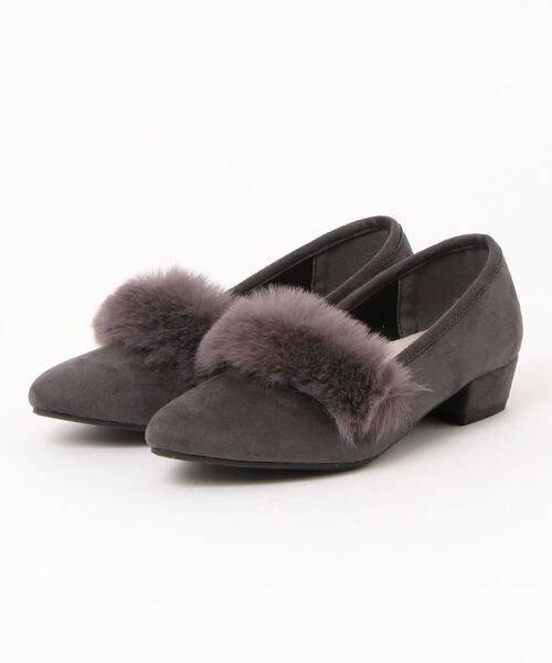 Balancoire（ブランコアール）の「アーモンドトゥフェイクファースエードパンプス（パンプス・レディース・ブラック/ダークベージュ/グレー・LL/S/M/L）」の3枚目の写真