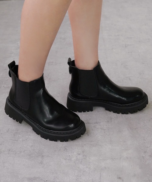 IAMUSE(アイアミューズ)の「サイドゴアブーツ S0784【IAMUSE】(ブーツ・レディース・ブラック・23.5cm/24cm/23cm/24.5cm)」の12枚目の写真