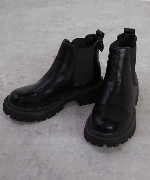 IAMUSE(アイアミューズ)の「サイドゴアブーツ S0784【IAMUSE】(ブーツ・レディース・ブラック・23.5cm/24cm/23cm/24.5cm)」の2枚目の写真