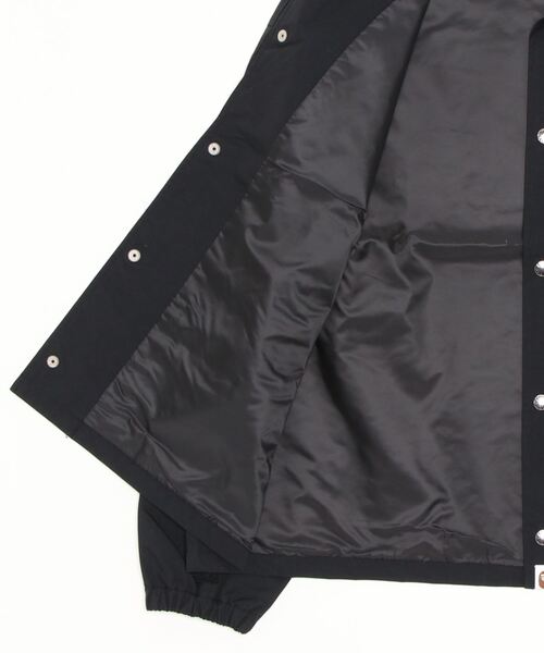 A BATHING APE（アベイシングエイプ）の「GRAPHIC RELAXED FIT COACH JACKET M（ナイロンジャケット・メンズ・パープル/ブラック・XX-LARGE/MEDIUM/X-LARGE/LARGE）」の4枚目の写真