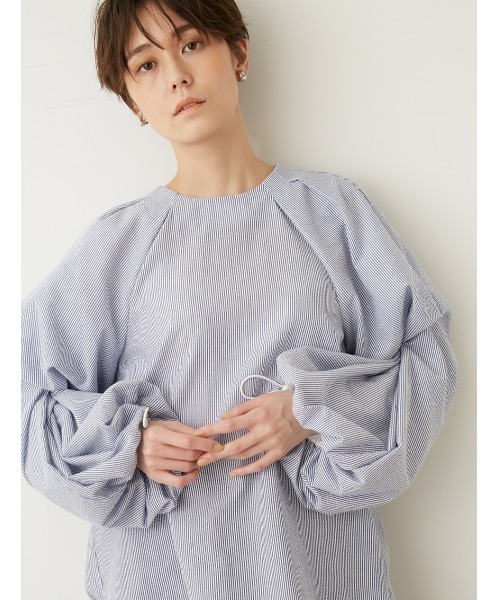 emmi - 新品　新作　emmi　エミ　バルーン袖ボリュームブラウス　半袖トップス　ネイビー emmi（エミ）の「【emmi atelier】バルーン袖ボリュームブラウス