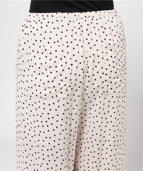Spick & Span(スピックアンドスパン)の「R.スパンドット ワイドパンツ(その他パンツ・レディース・ブラック/ホワイト・FREE)」の9枚目の写真