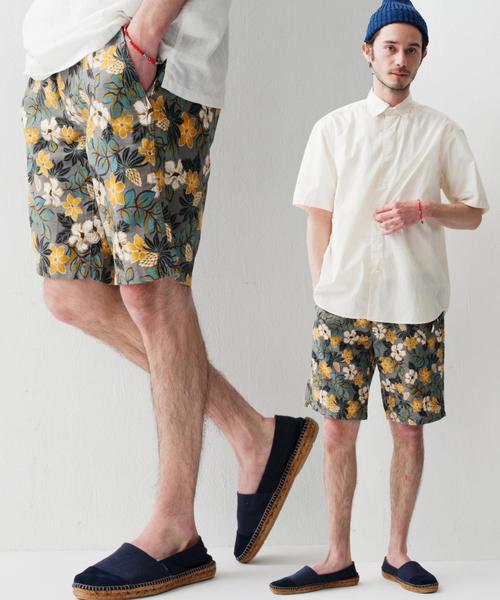green label relaxing（グリーンレーベルリラクシング）の「C/L PRI BOTANICAL ショートパンツ◆（その他パンツ・メンズ・ベージュ/オリーブ/ネイビー・XL/L/M/S）」の2枚目の写真