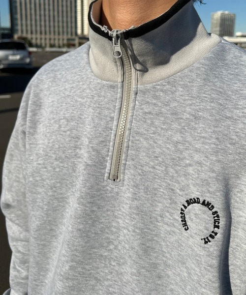 kutir(クティール)の「サークルロゴハーフジップスウェット(スウェット・メンズ・ブラック/ネイビー/グレー・MEDIUM/LARGE)」の6枚目の写真