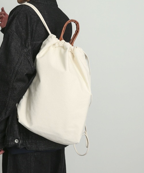 SENSE OF PLACE by URBAN RESEARCH（センスオブプレイスバイアーバンリサーチ）の「2WAY BIGナップサック（バックパック/リュック・メンズ・ブラック/アイボリー/ホワイト・ONE）」の5枚目の写真