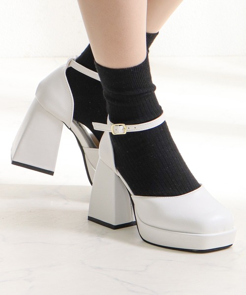 LOVEHUNTER（ラブハンター）の「LOVEHUNTER/厚底 チャンキーヒールセパレートパンプス(1580)（パンプス・レディース・アイボリー/ブラック/ブラック系その他/ホワイト/シルバー・L/LL/S/M）」の15枚目の写真