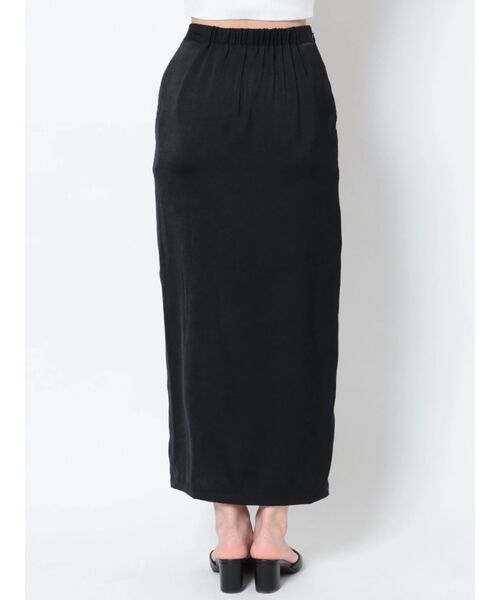 GYDA（ジェイダ）の「ドロスト シャーリング スリットスカートライクショートパンツ（スカート・レディース・ブラック/グリーン・FREE）」の17枚目の写真