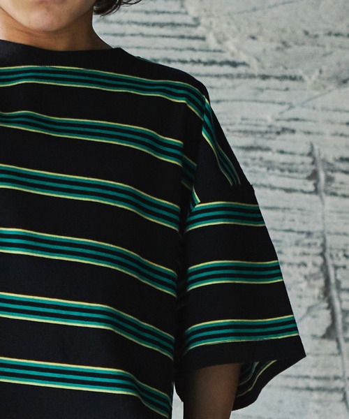 PAIRMANON STREET(ペアマノンストリート)の「【PAIRMANON STREET】【かぞくおそろい】マルチボーダー半袖Tシャツ(Tシャツ/カットソー・キッズ・グレー系その他/ブルー系その他3/ブルー系その他2/ブルー系その他/グレー系その他2/パープル系その他/イエロー系その他/レッド系その他/ブラック系その他6/ベージュ系その他2/ブラウン系その他/その他/グリーン系その他/ホワイト系その他・120/150/130/140/100/90/110)」の15枚目の写真