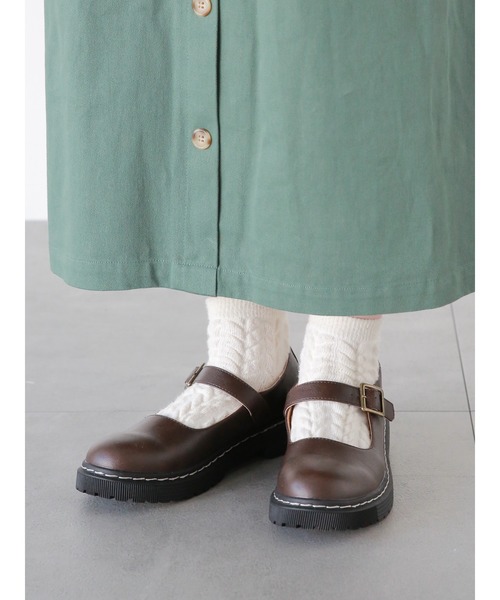 ehka sopo（エヘカソポ）の「ワンストラップシューズ（その他シューズ・レディース・オフホワイト/ブラック/ブラウン/イエロー・SMALL/MEDIUM/LARGE）」の4枚目の写真