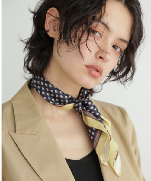 JILL STUART（ジルスチュアート）の「フラワーペイズリー