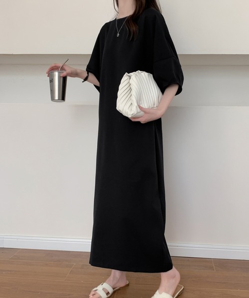 ECLIN(エクラン)の「パフスリーブバックスリットロングワンピース(ワンピース・レディース・カーキ/チャコールグレー/ブラック/ダークブラウン/グレイッシュベージュ/ネイビー・FREE)」の17枚目の写真