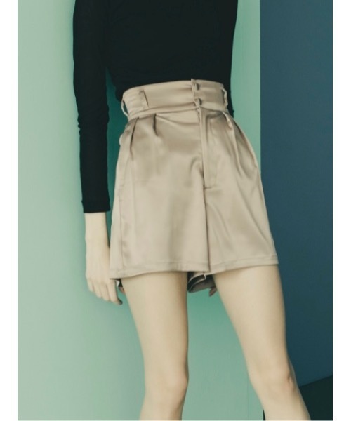 Soir,5 COCOTTE PARIS(ソワールイブニングココットパリ)の「サテンショートパンツ(その他パンツ・レディース・ブラック/ピンク・SMALL/MEDIUM)」の2枚目の写真