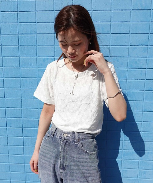 CORNERS（コーナーズ）の「シャーリングジャガードTシャツ（Tシャツ/カットソー・レディース・アイボリー/ブラウン/ブラック・M）」の4枚目の写真