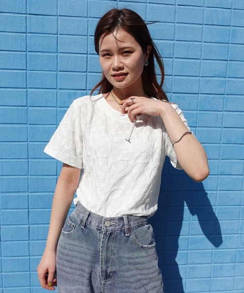 CORNERS（コーナーズ）の「シャーリングジャガードTシャツ（Tシャツ/カットソー・レディース・アイボリー/ブラウン/ブラック・M）」の5枚目の写真