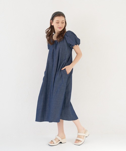 a:mure(アミュール)の「袖パフデニムワンピース(ワンピース・レディース・ブラック/ネイビー・F)」の18枚目の写真