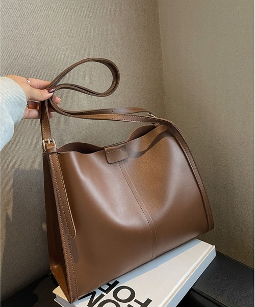 LOPASS(ロパス)の「2way大容量レトロトートバッグショルダーバッグ(ショルダーバッグ・レディース・ブラック/ベージュ/モカ/ブラウン・FREE)」の10枚目の写真