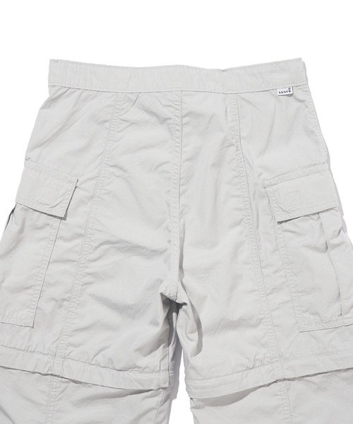 Levi's(リーバイス)の「リーバイス/Levi's コンバーチブルカーゴパンツ(カーゴパンツ・レディース・グレー・23inch/28inch/27inch/24inch/25inch/26inch)」の16枚目の写真