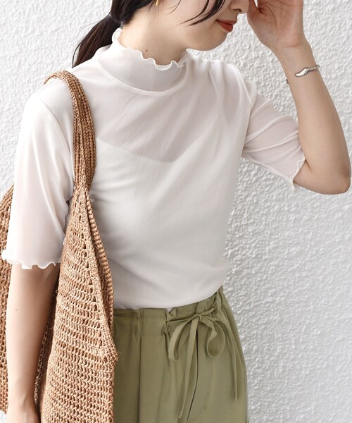 SHIPS(シップス)の「* 〈手洗い可能〉シアー メッシュ ハイネック ショート スリーブ◆(Tシャツ/カットソー・レディース・ブラック/アイボリー/ダークグレー・ONE SIZE)」の13枚目の写真