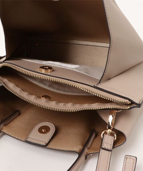 Elura（エルーラ）の「＜2024春ver＞リュクスエアリーショルダー／123626（ショルダーバッグ・レディース・ベージュ/ブラック/オフホワイト・ONE SIZE）」の19枚目の写真
