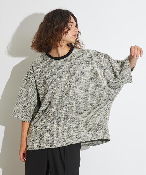 tk.TAKEO KIKUCHI（ティーケータケオキクチ）の「◆ツィードジャカード ムササビドルマンカットソー（Tシャツ/カットソー・メンズ・ブラック系3/ブラック系4/ブラック・88）」の20枚目の写真