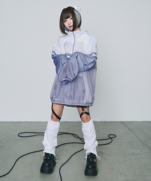 WEGO(ウィゴー)の「WEGO/【一部店限定】シアーウィンドブレーカー(ナイロンジャケット・レディース・グレー・FREE)」の3枚目の写真