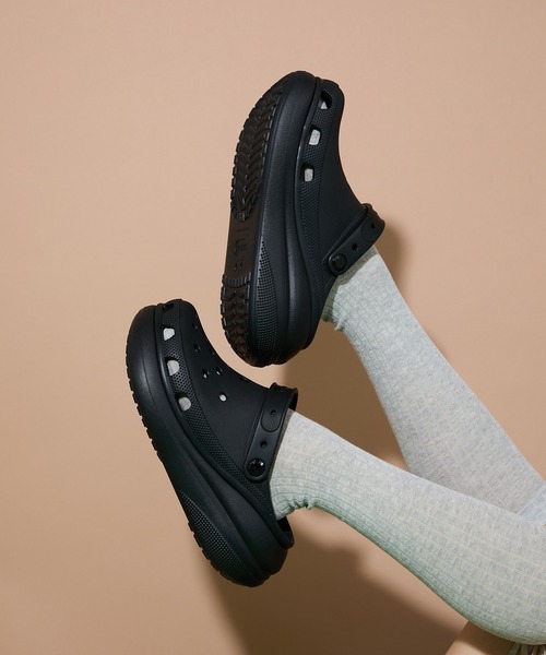 crocs(クロックス)の「【Crocs】Classic Crush Clog クラシッククラッシュクロッグ 厚底(サンダル・レディース・ホワイト/ベージュ/ブラック/ピンク/ミント・23cm/25/22cm/24cm/25cm)」の17枚目の写真