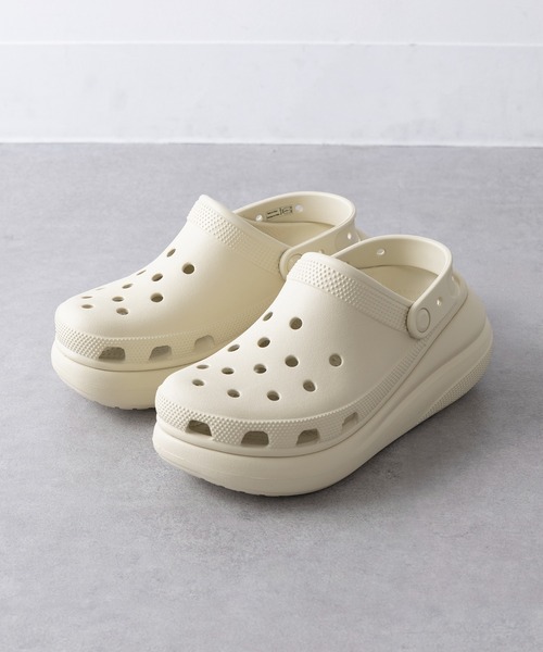 crocs(クロックス)の「【Crocs】Classic Crush Clog クラシッククラッシュクロッグ 厚底(サンダル・レディース・ホワイト/ベージュ/ブラック/ピンク/ミント・23cm/25/22cm/24cm/25cm)」の19枚目の写真