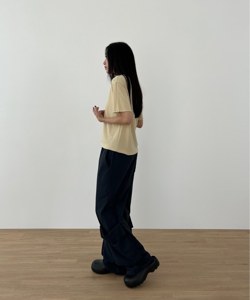 Didot.showroom(ディドット ショールーム)の「シルクタッチUネックT(Tシャツ/カットソー・レディース・ブラック/ブラウン/ミント/ライトグレー/イエロー/ホワイト・FREE)」の20枚目の写真