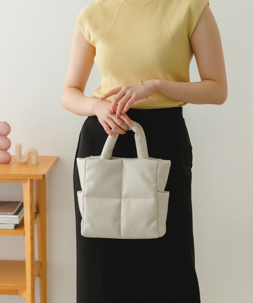 RODE SKO（ロデスコ）の「プチキルティングトートバッグ（トートバッグ・レディース・ブラック/アイボリー/イエロー系その他・ONE）」の5枚目の写真