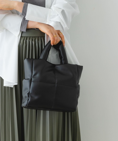 RODE SKO（ロデスコ）の「プチキルティングトートバッグ（トートバッグ・レディース・ブラック/アイボリー/イエロー系その他・ONE）」の6枚目の写真