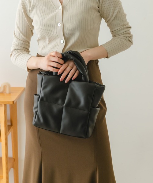 RODE SKO（ロデスコ）の「プチキルティングトートバッグ（トートバッグ・レディース・ブラック/アイボリー/イエロー系その他・ONE）」の8枚目の写真