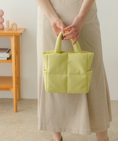 RODE SKO（ロデスコ）の「プチキルティングトートバッグ（トートバッグ・レディース・ブラック/アイボリー/イエロー系その他・ONE）」の13枚目の写真