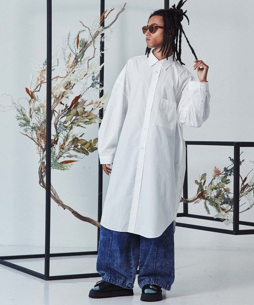 MAISON SPECIAL(メゾンスペシャル)の「《UNISEX》11oz Chemical Over-Dye Denim Wide Pants/11オンスケミカルオーバーダイデニムワイドパンツ【MAISON SPECIAL/メゾンスペシャル】■セットアップ対応■(デニムパンツ・メンズ・ブルー/ブラック・0/1/2)」の10枚目の写真