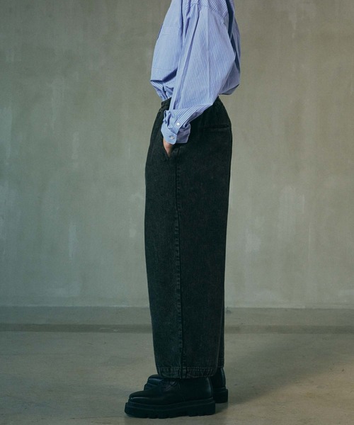 MAISON SPECIAL(メゾンスペシャル)の「《UNISEX》11oz Chemical Over-Dye Denim Wide Pants/11オンスケミカルオーバーダイデニムワイドパンツ【MAISON SPECIAL/メゾンスペシャル】■セットアップ対応■(デニムパンツ・メンズ・ブルー/ブラック・0/1/2)」の14枚目の写真
